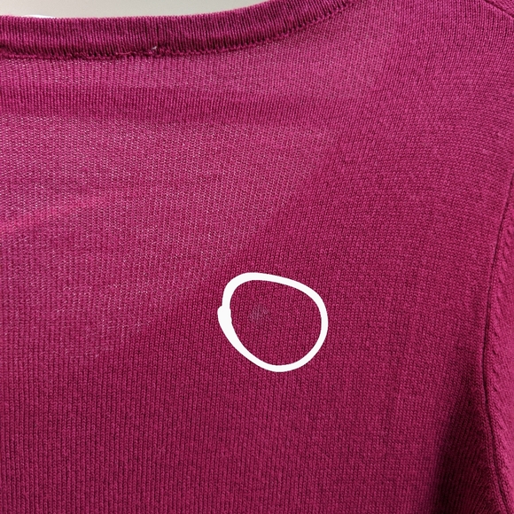 lft V-Neck Fine Knit Sweater - Picture 5 of 5